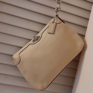 COACH 65th Ann Legacy Pebbled Leather "Chalk" Turnlock Flap Wristlet